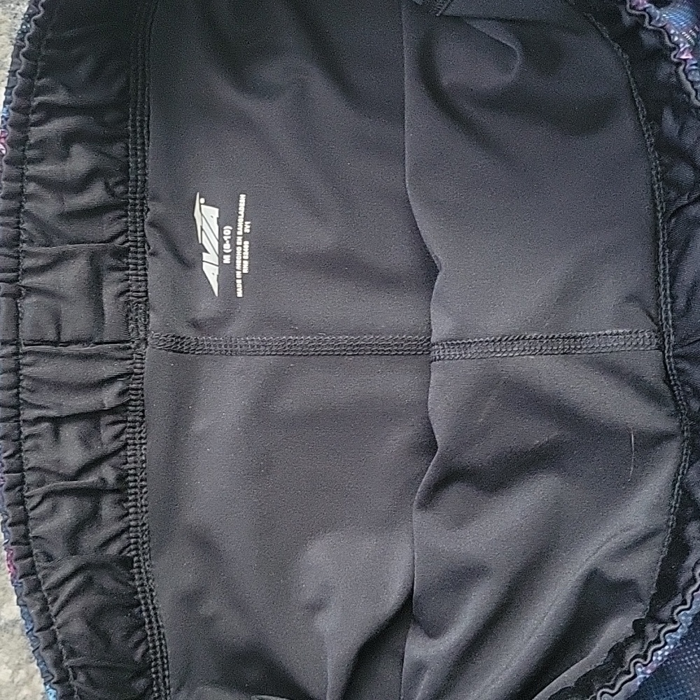 AVIA Athletic Shorts - Picture 4 of 8